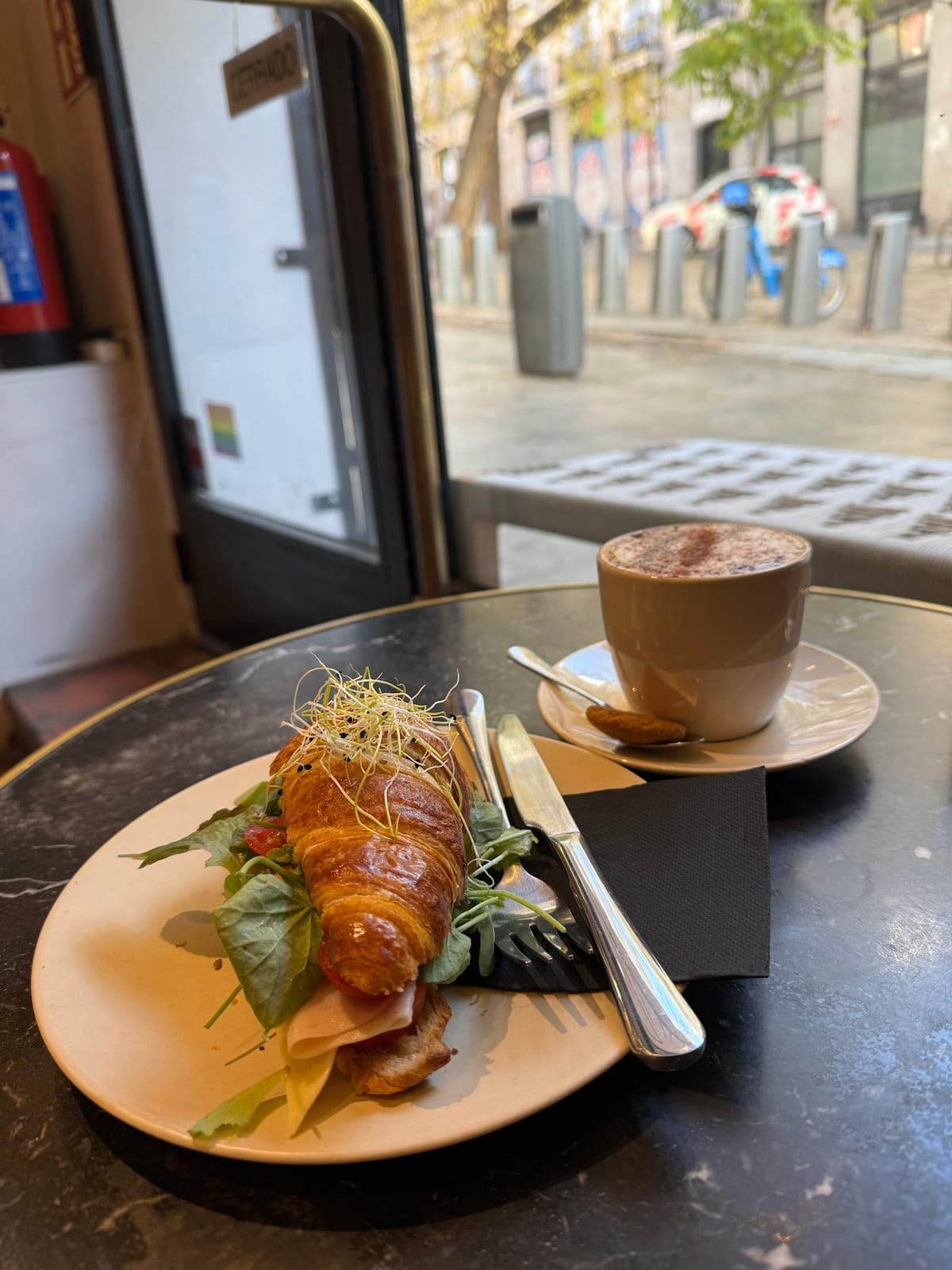 ŌKOFI CAFE