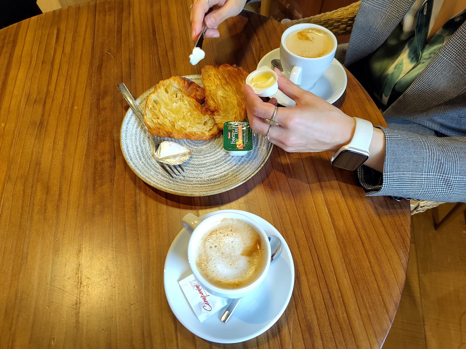 Santagloria Coffee & Bakery