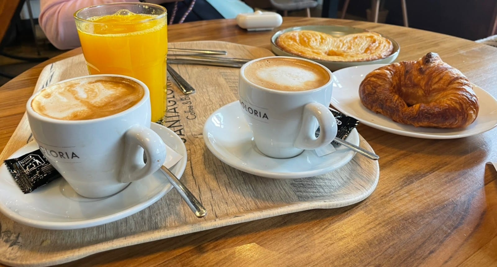 Santagloria Coffee & Bakery