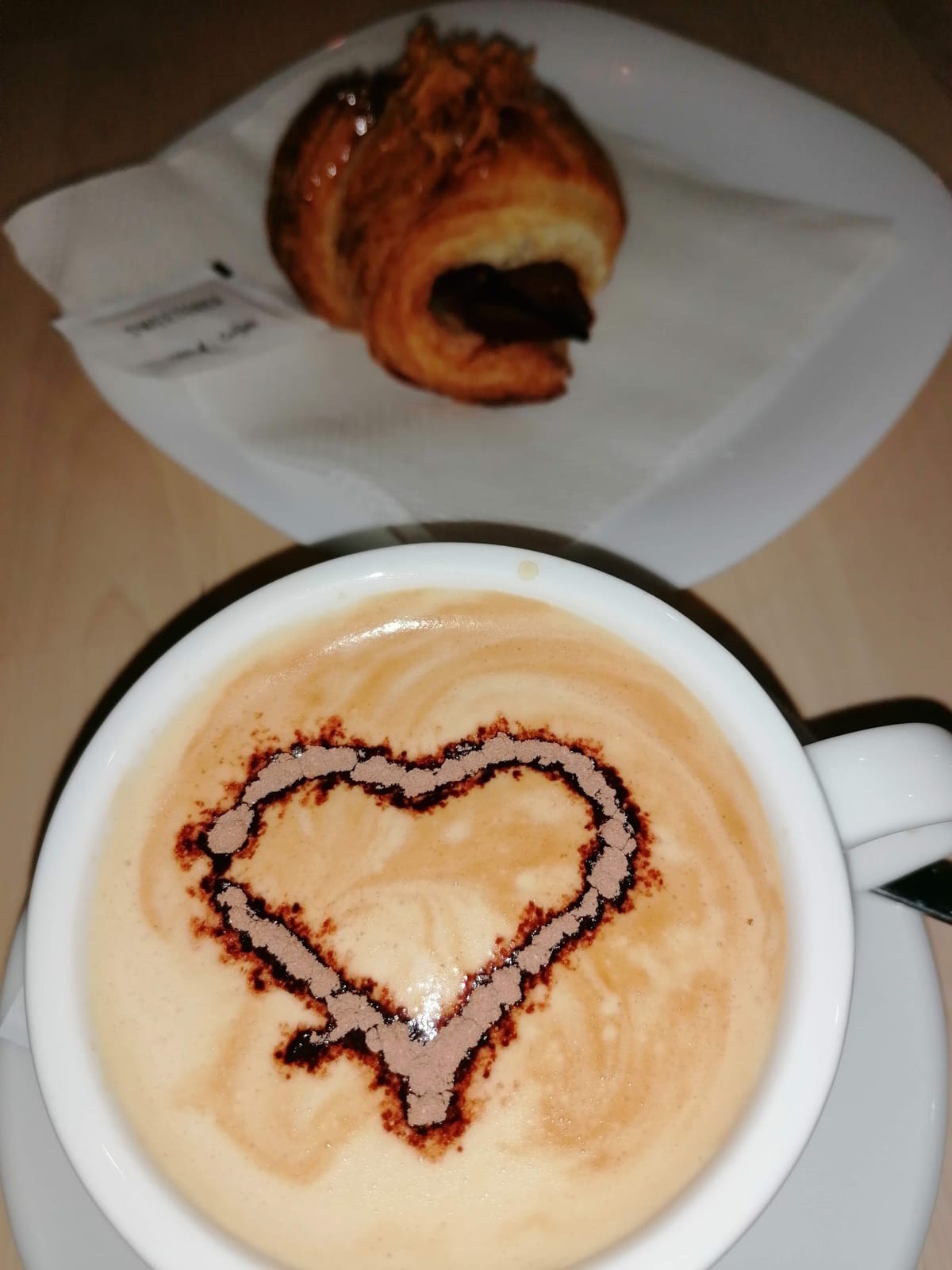 CoffeeShop 95 · Cafetería & Desayunos