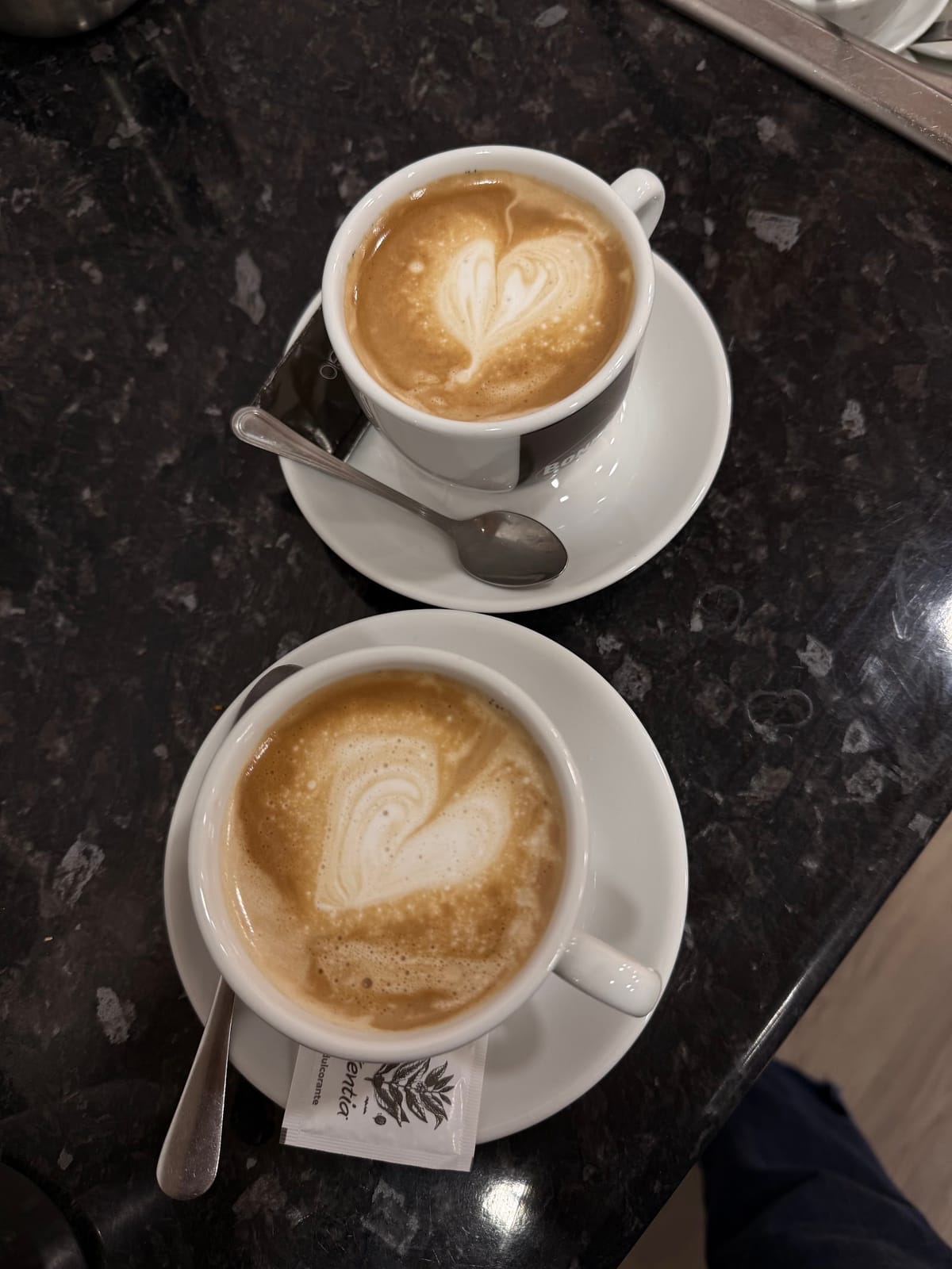 COFFEE BREAK