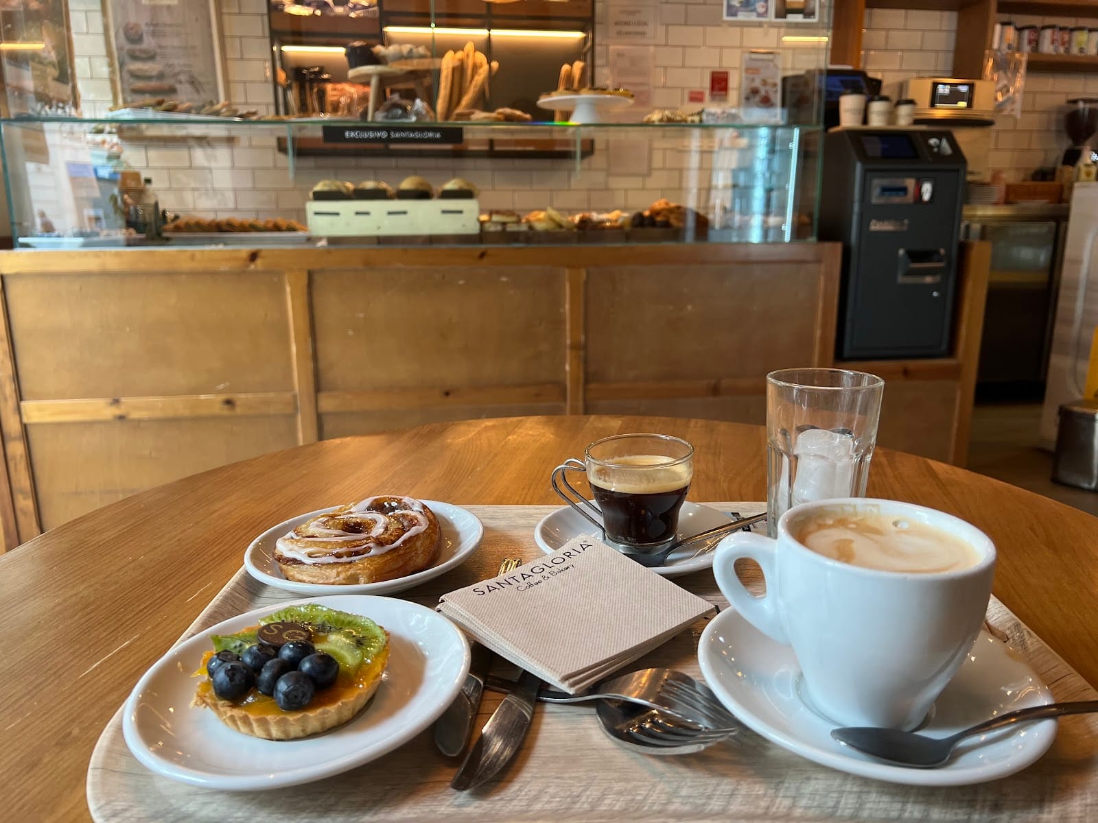 Santagloria Coffee & Bakery