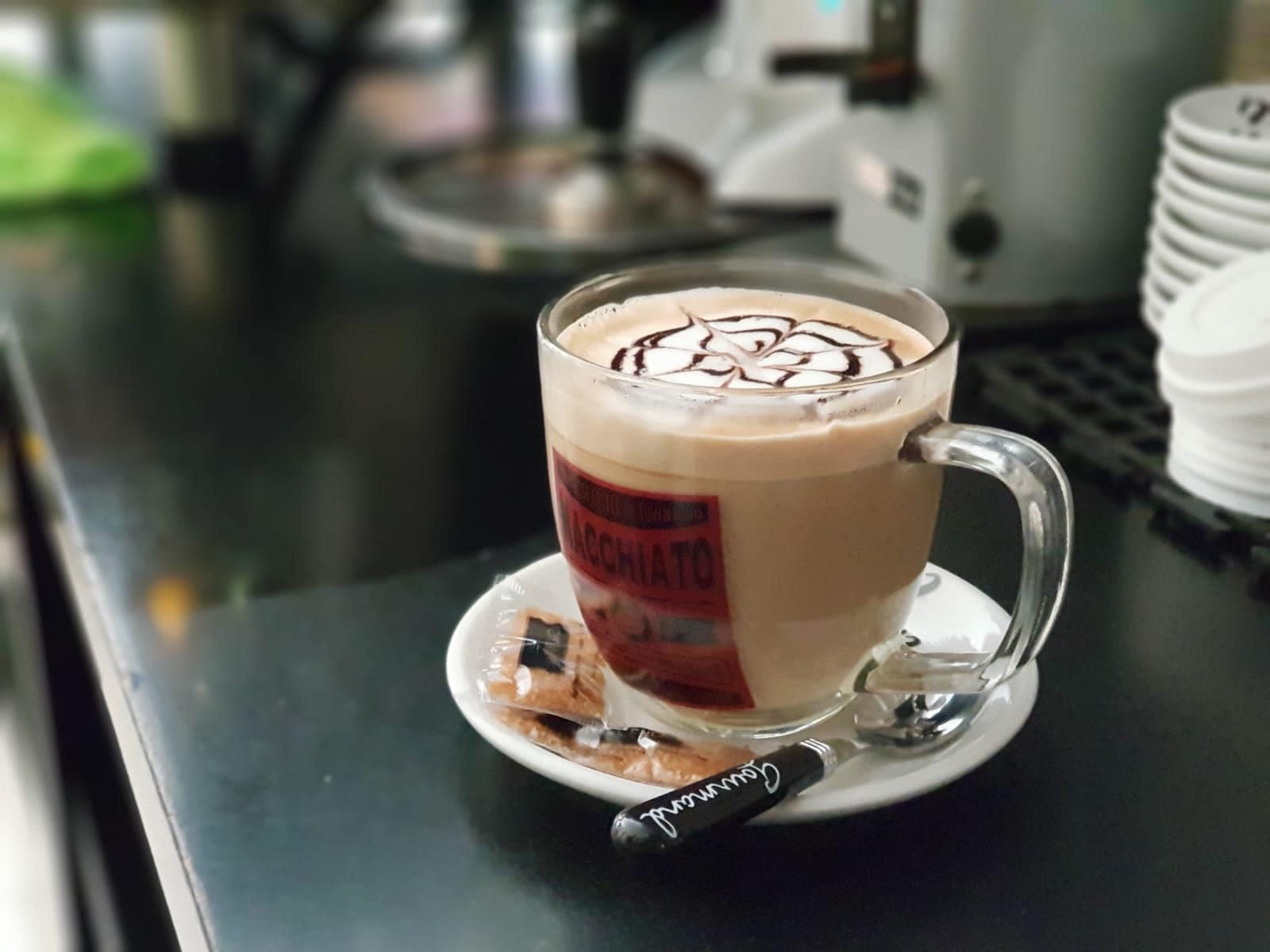 Cafe & Mas