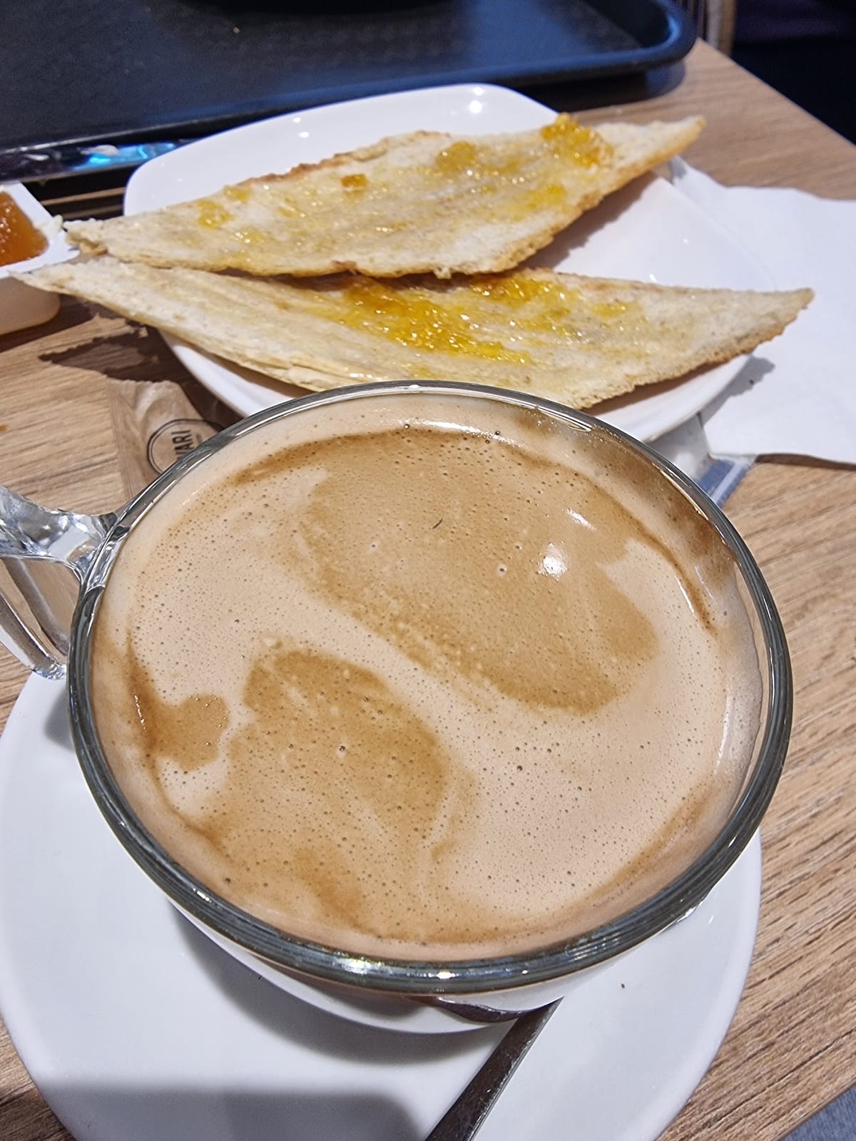 Vivari Coffee & Bakery