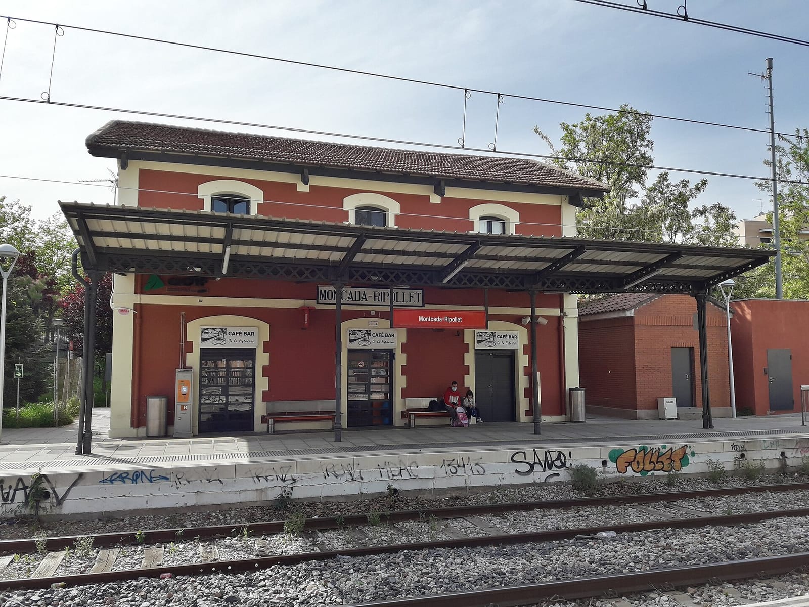 Cafe Bar de la Estacion photo 3