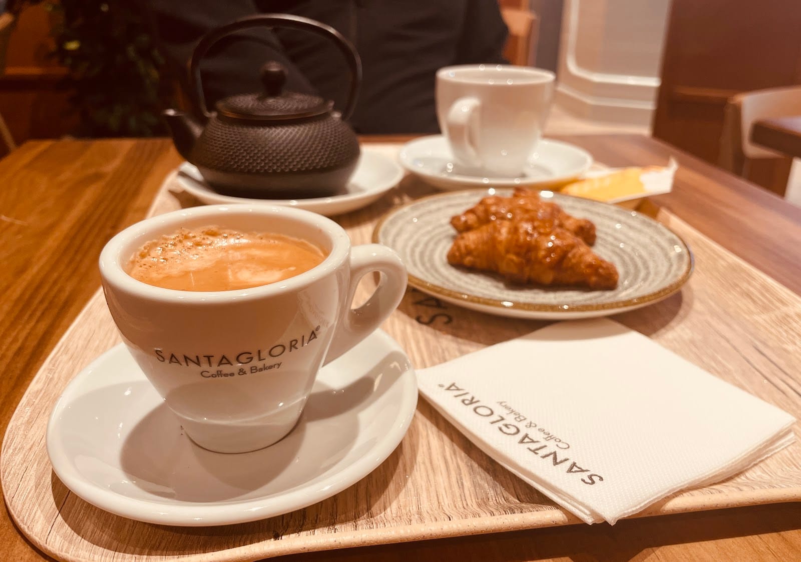 Santagloria Coffee & Bakery