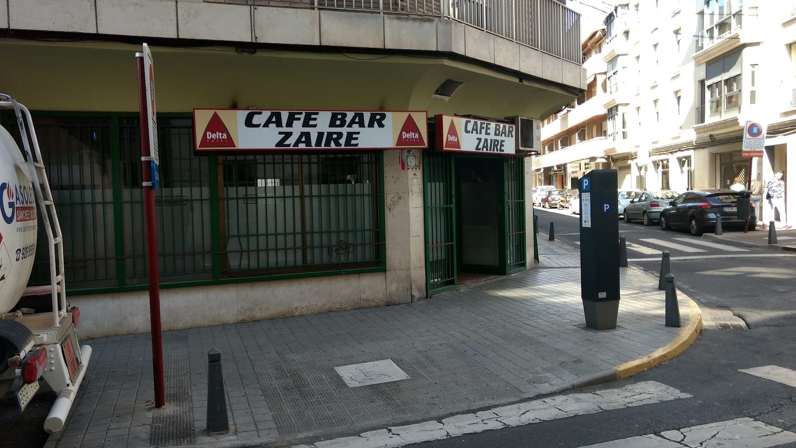 Cafe Bar Zaire