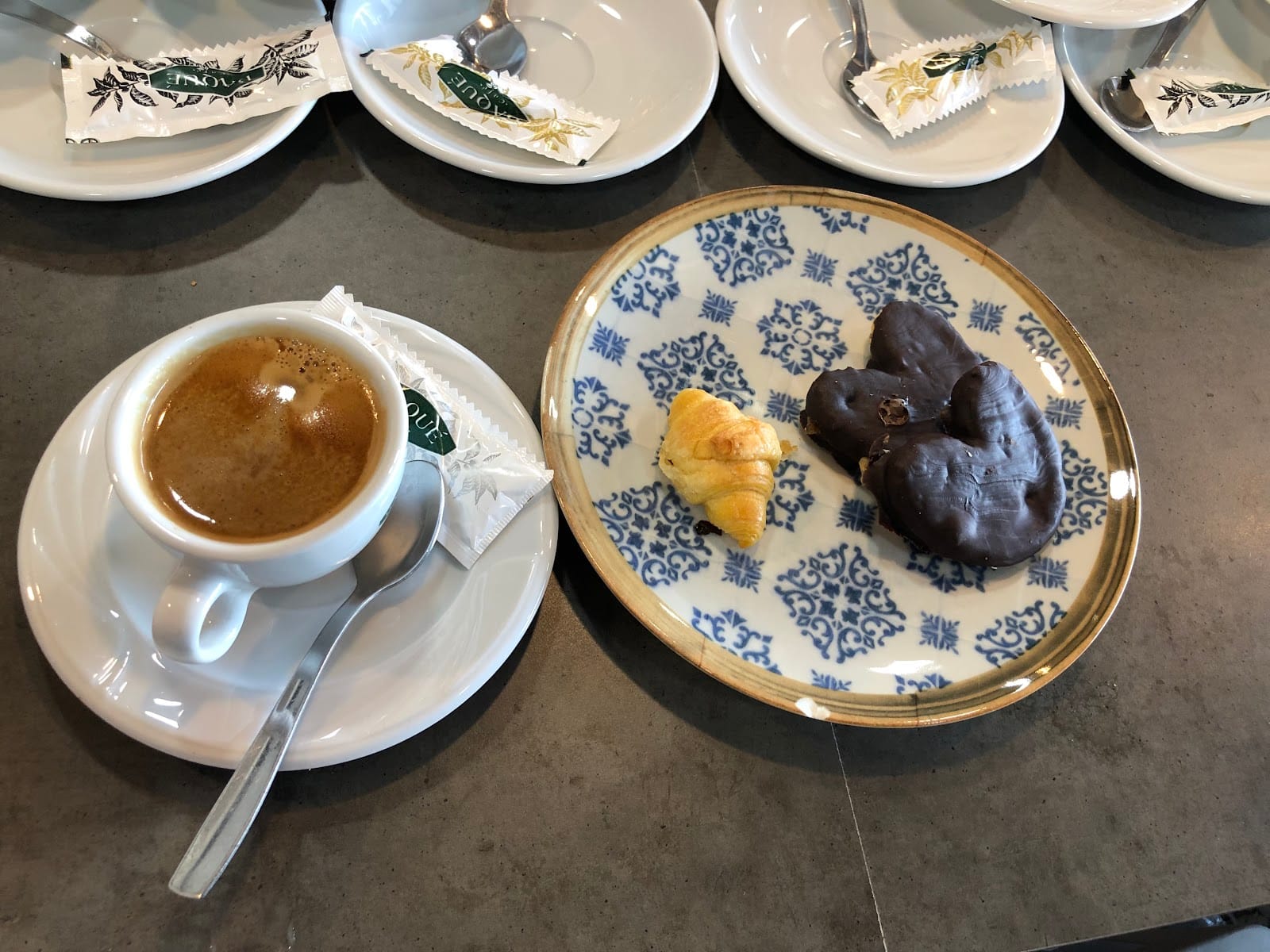 Caprichos Coffee & Bakery