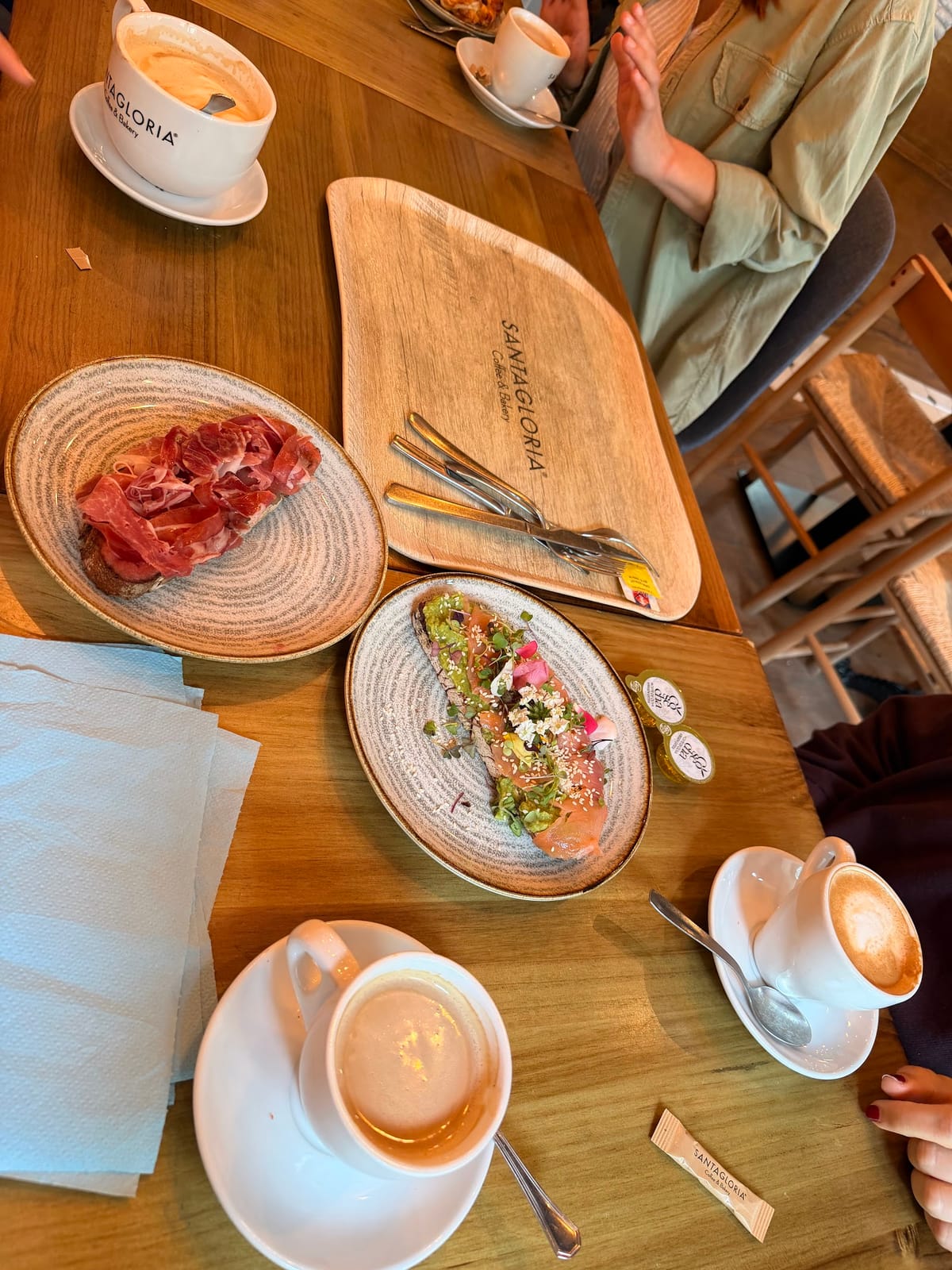Santagloria Coffee & Bakery