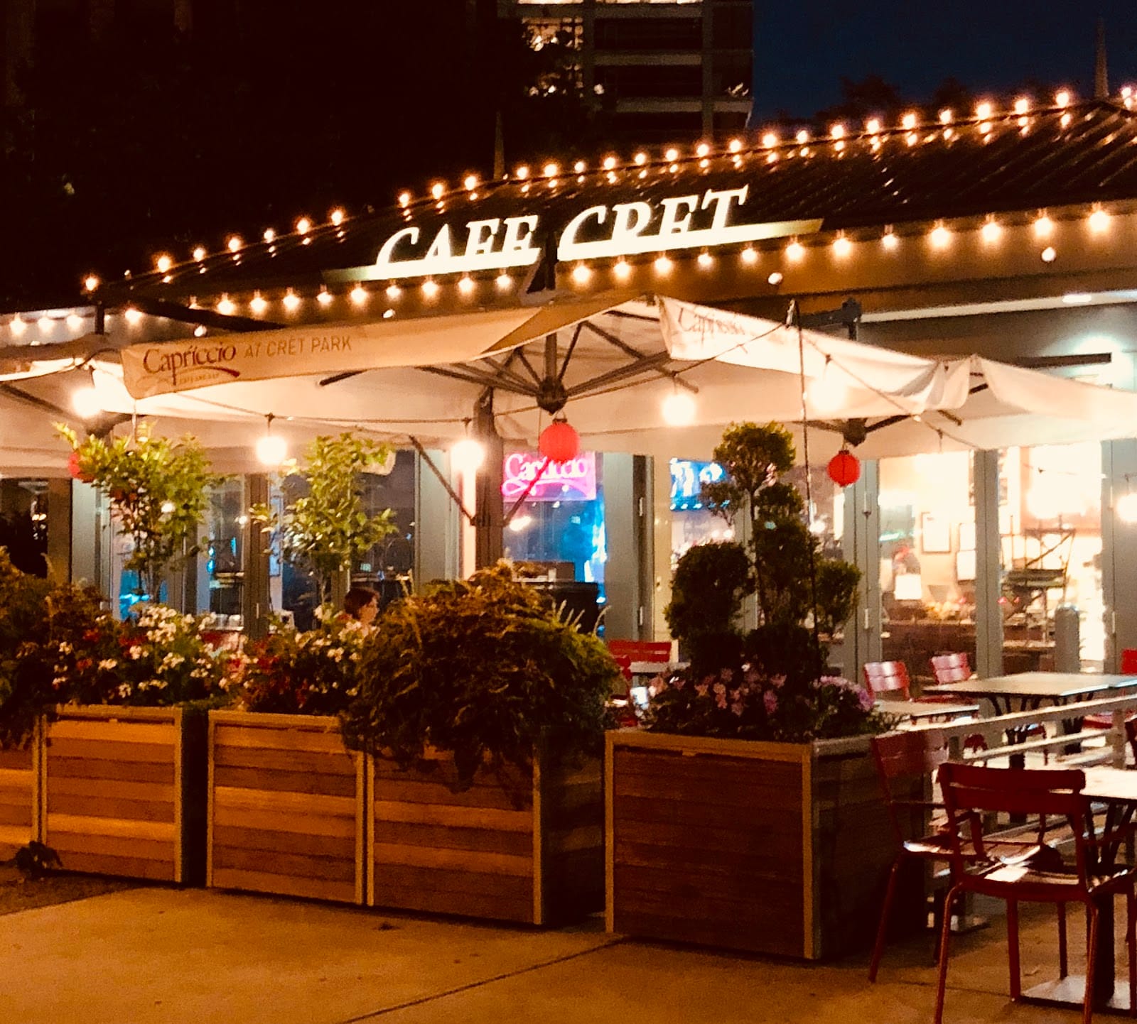 Capriccio Cafe and Bar at Cret Park