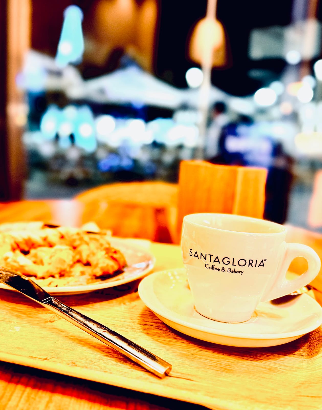 Santagloria Coffee & Bakery