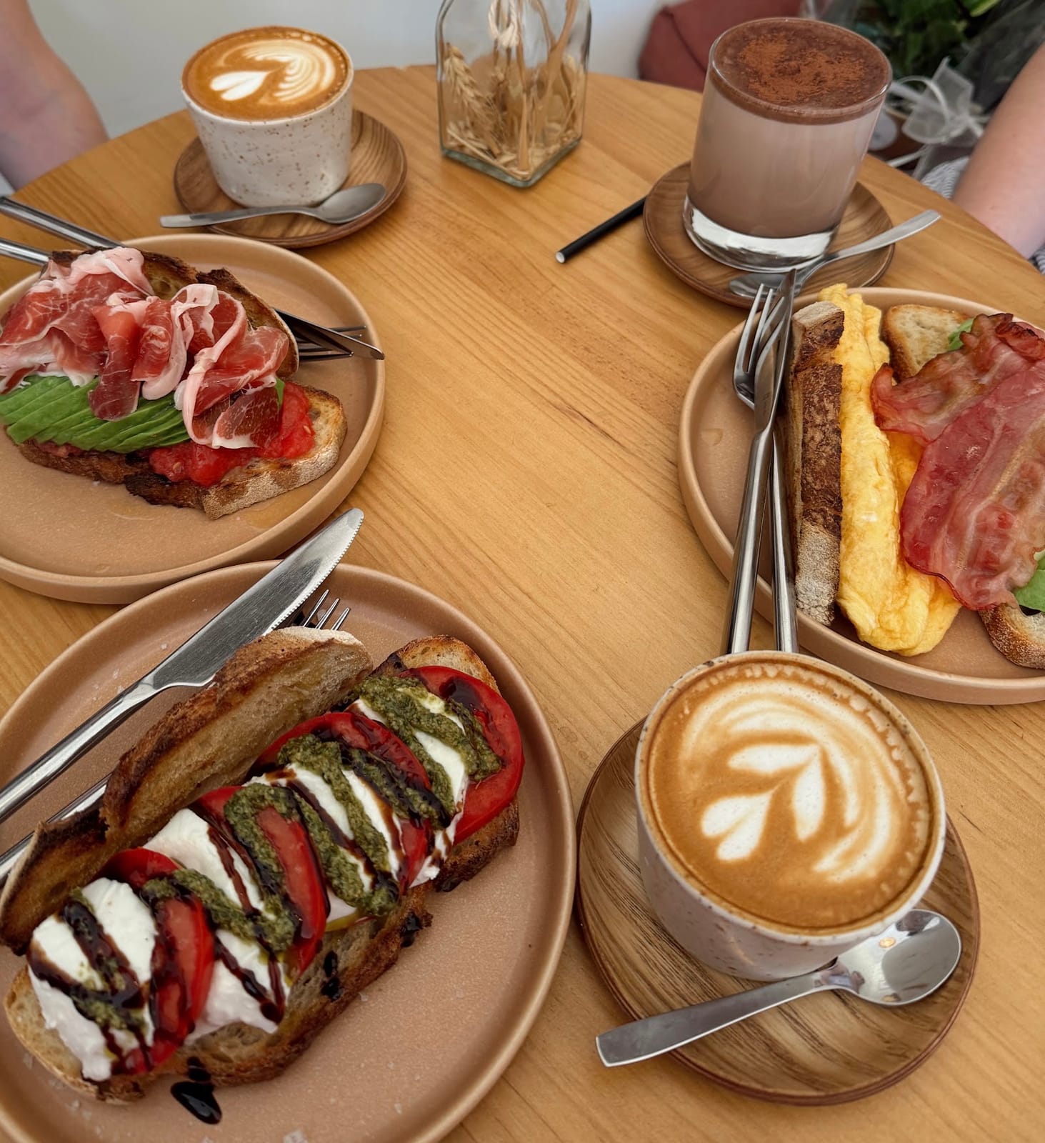 Cosecha Bread & Coffee