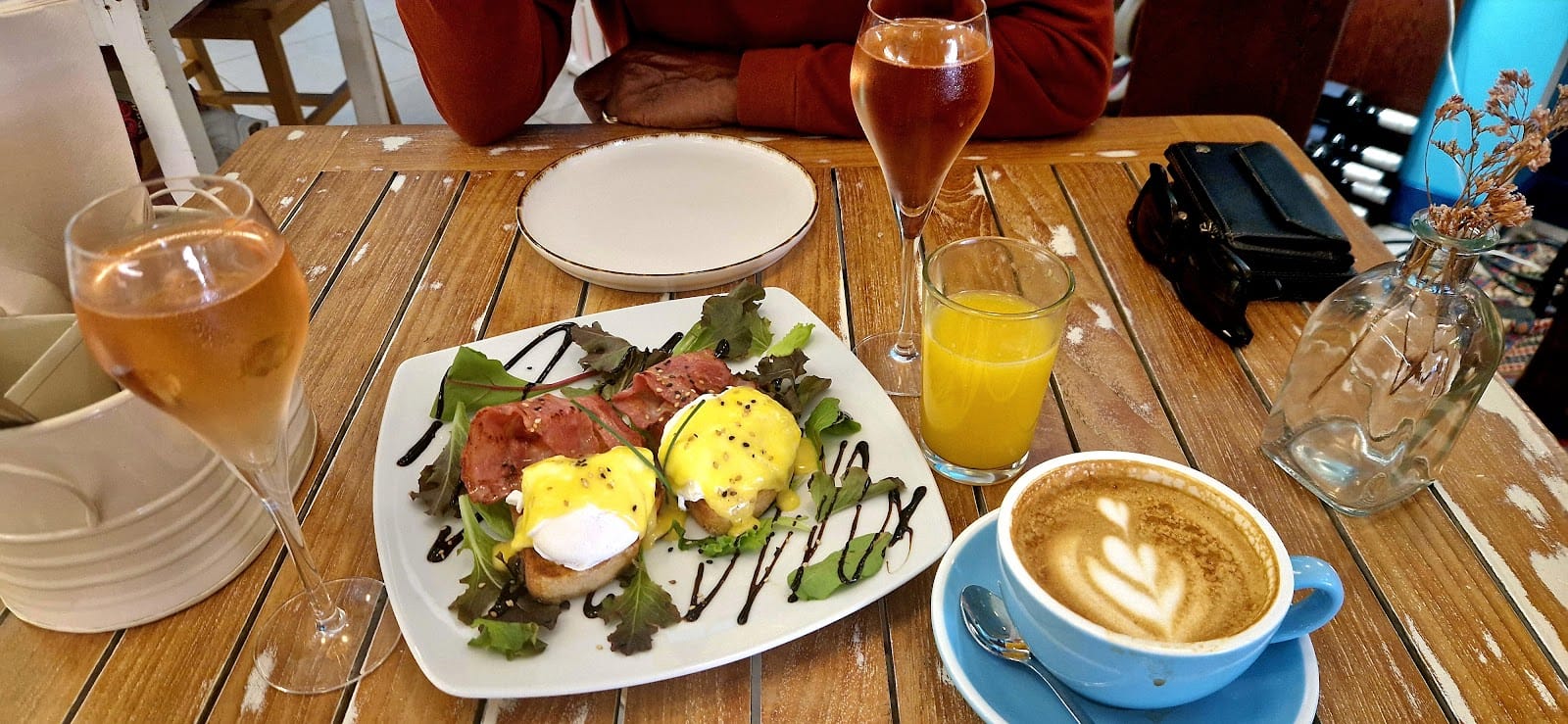 Low Tide Cafe
