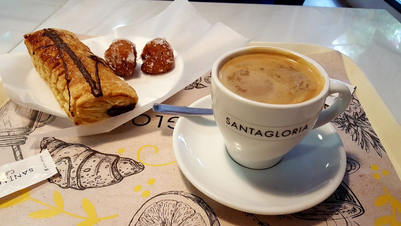 Santagloria Coffee & Bakery