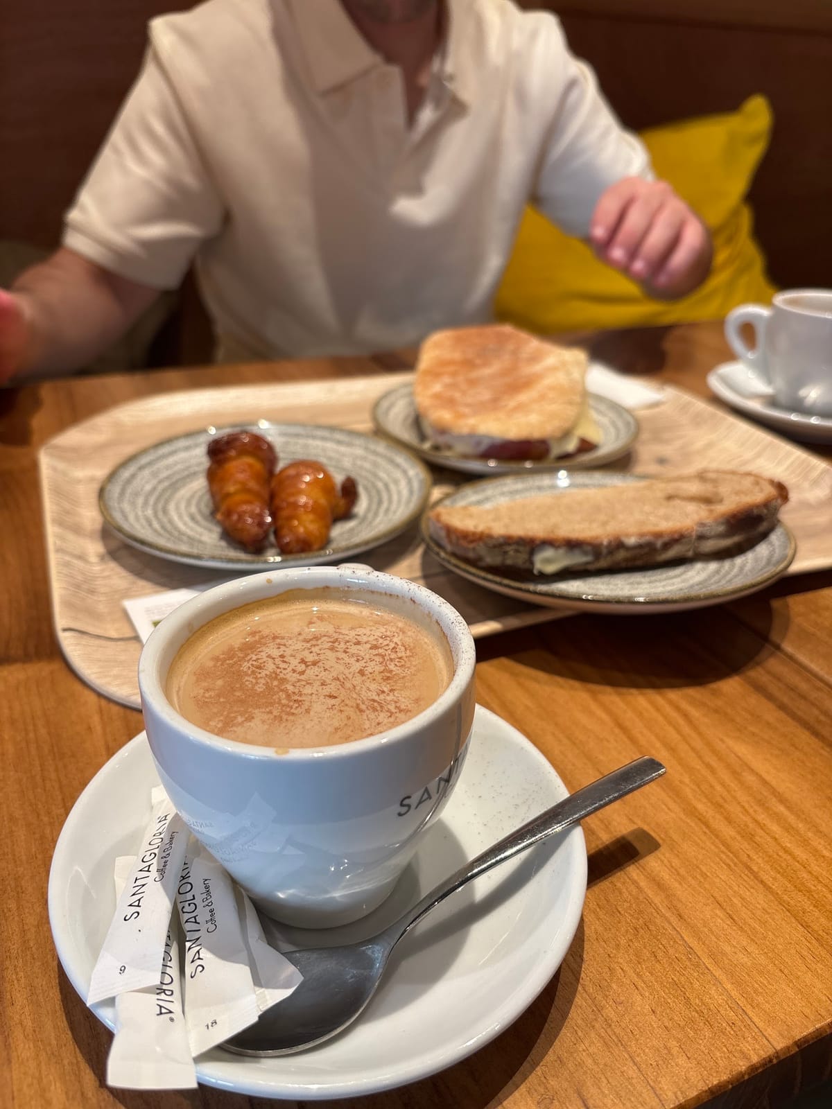 Santagloria Coffee & Bakery