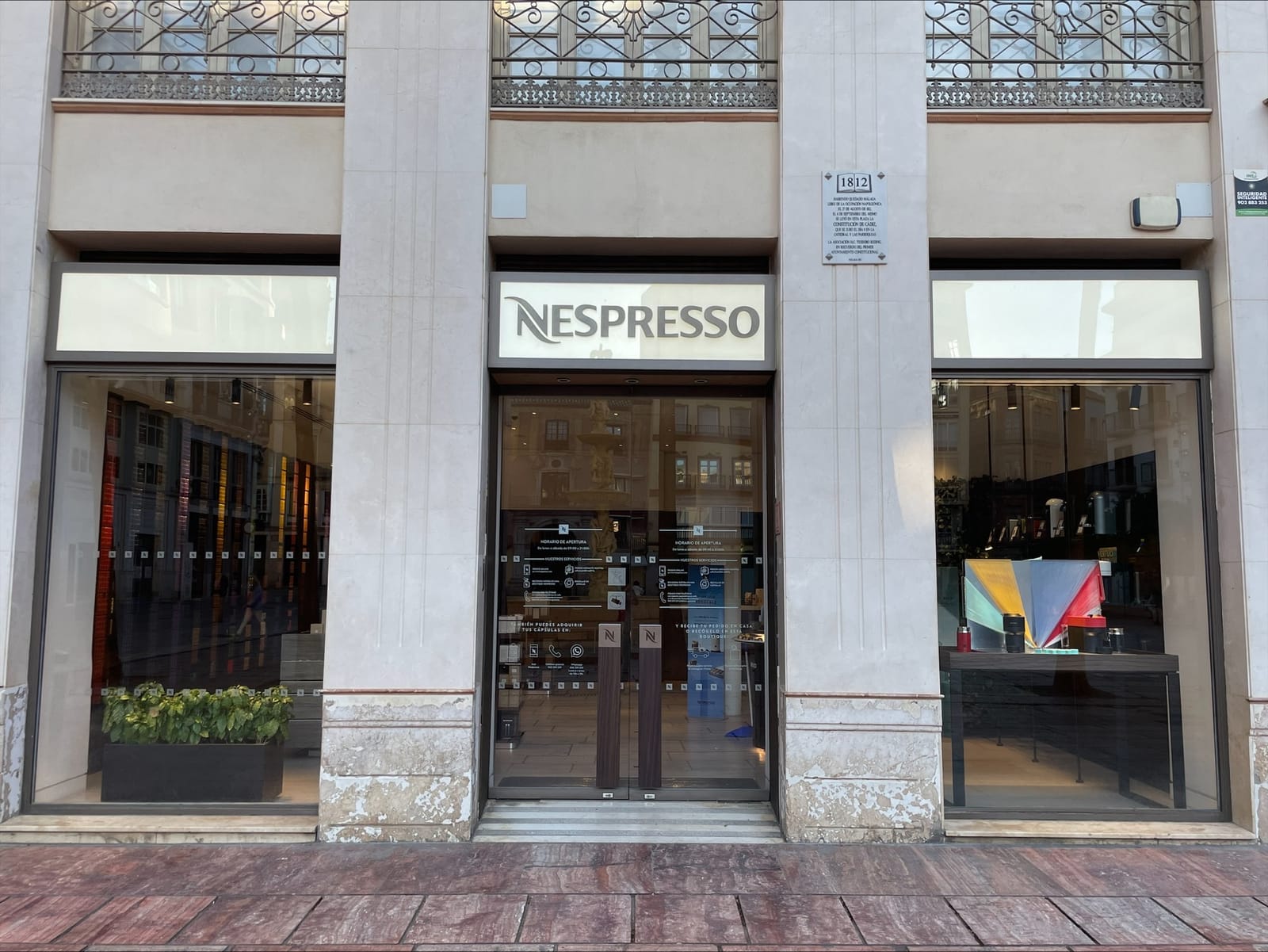Boutique Nespresso Málaga - Constitución photo 2