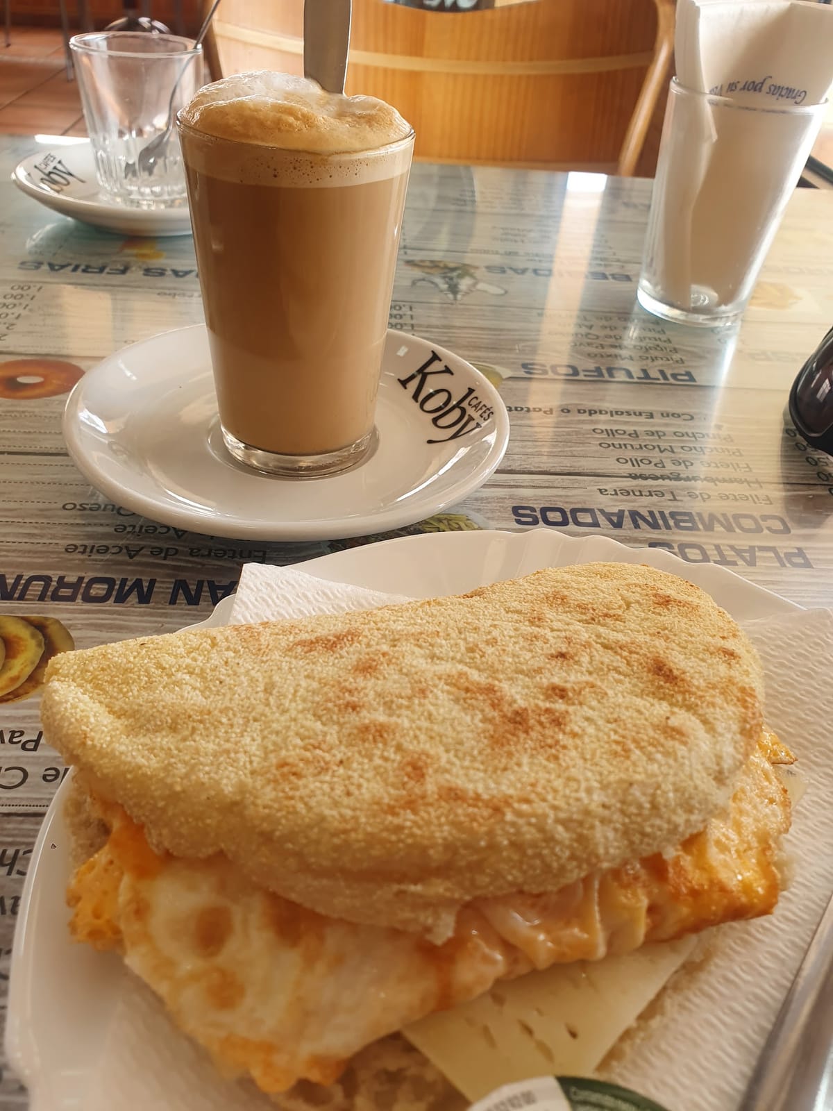 Cafe Vista al Mar