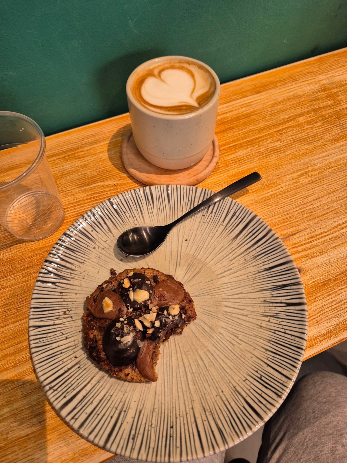 Minos Pastry & Specialty coffee