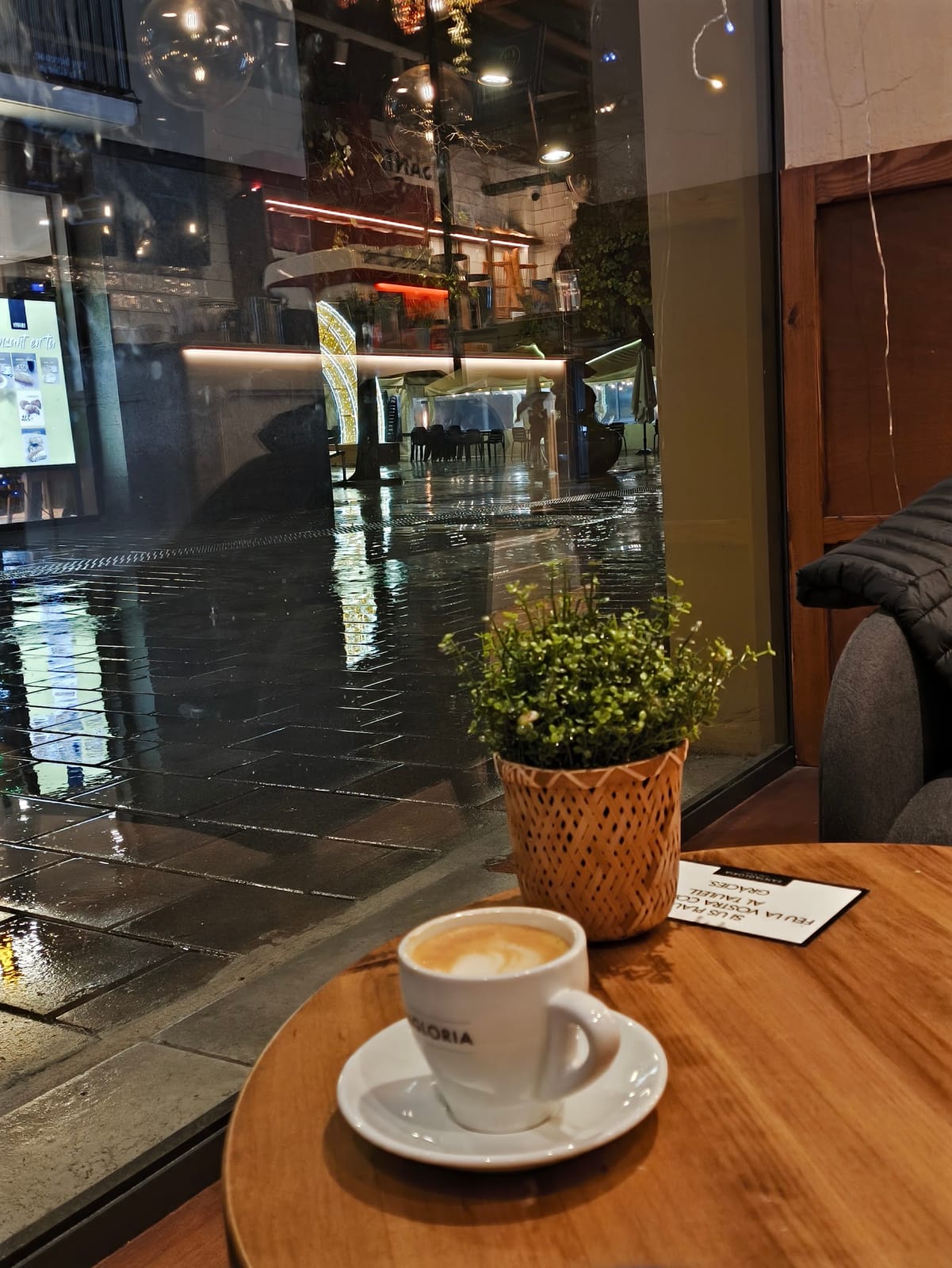 Santagloria Coffee & Bakery