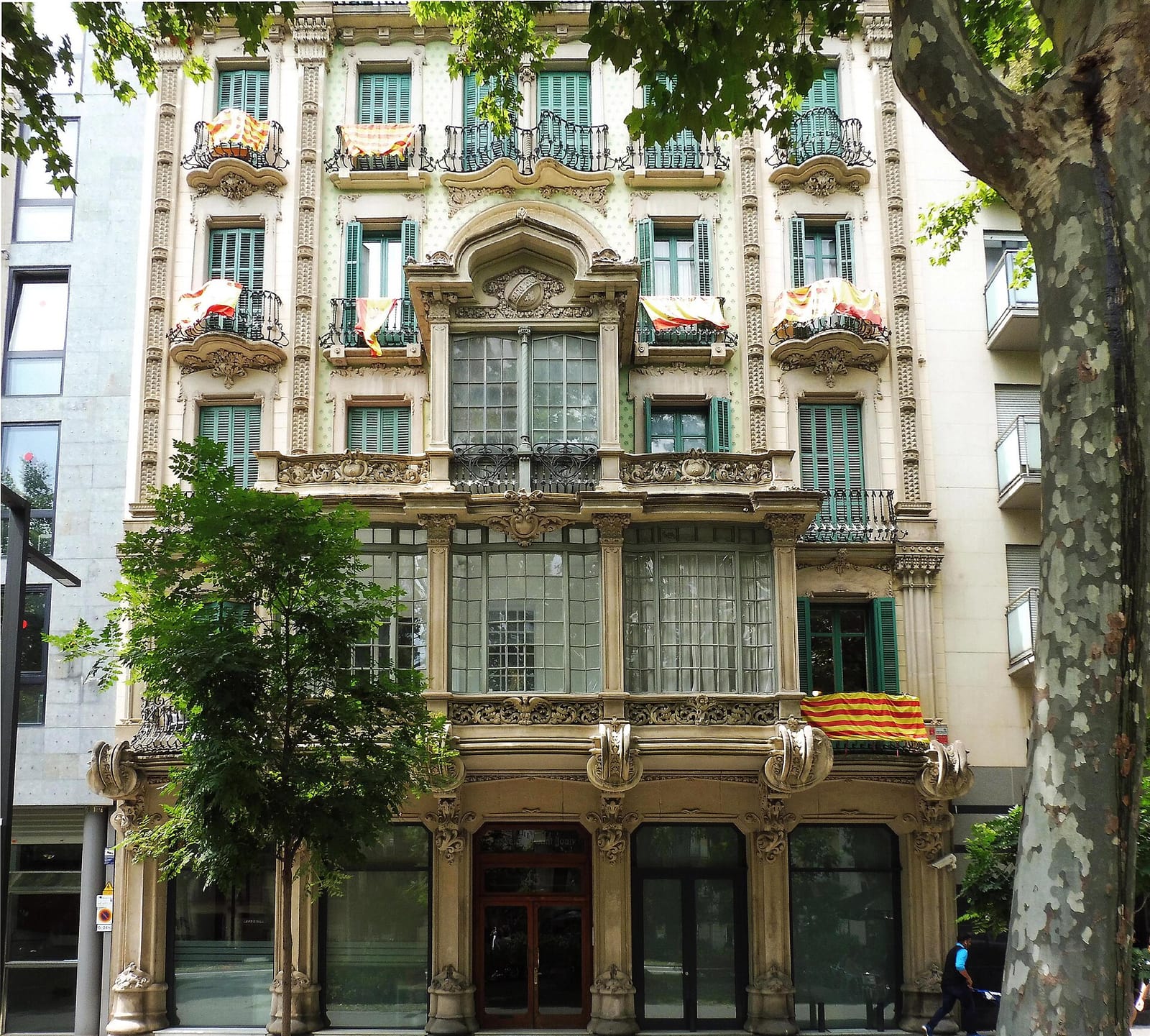 Syra Coffee - Passeig Sant Joan photo 3