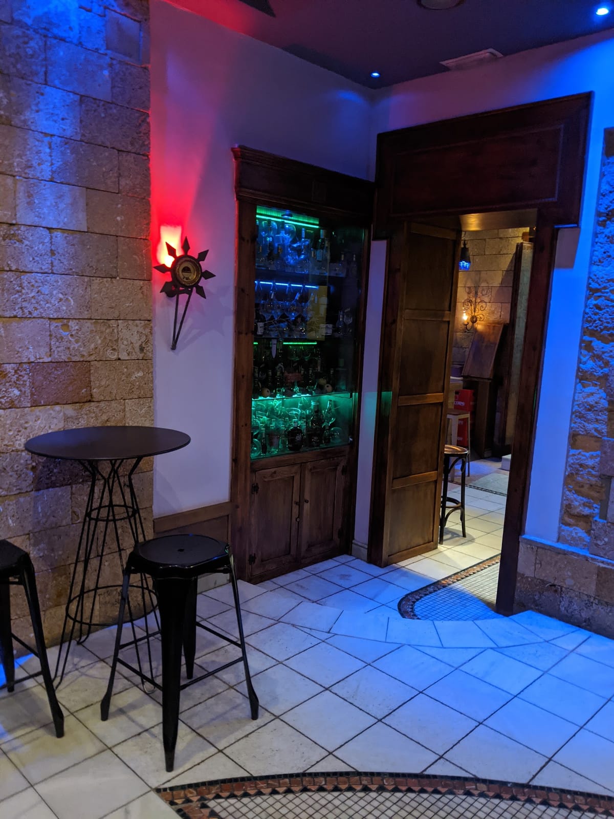 Lua Cafe & Copas