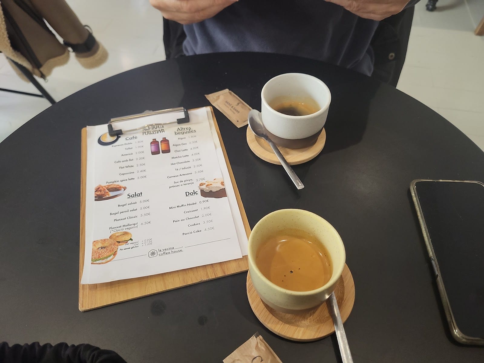 La Vecina Coffee House