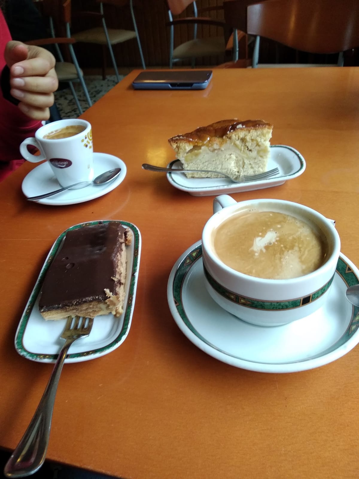 Cafe Bar Lago