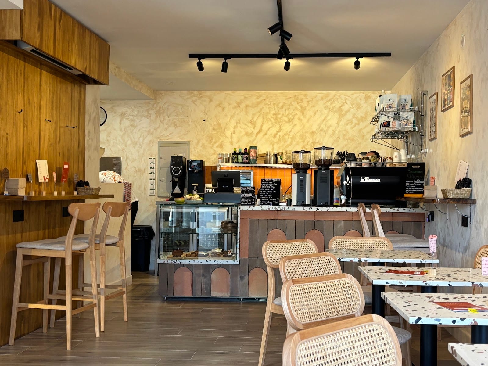 Kofe Lab - Specialty Coffee