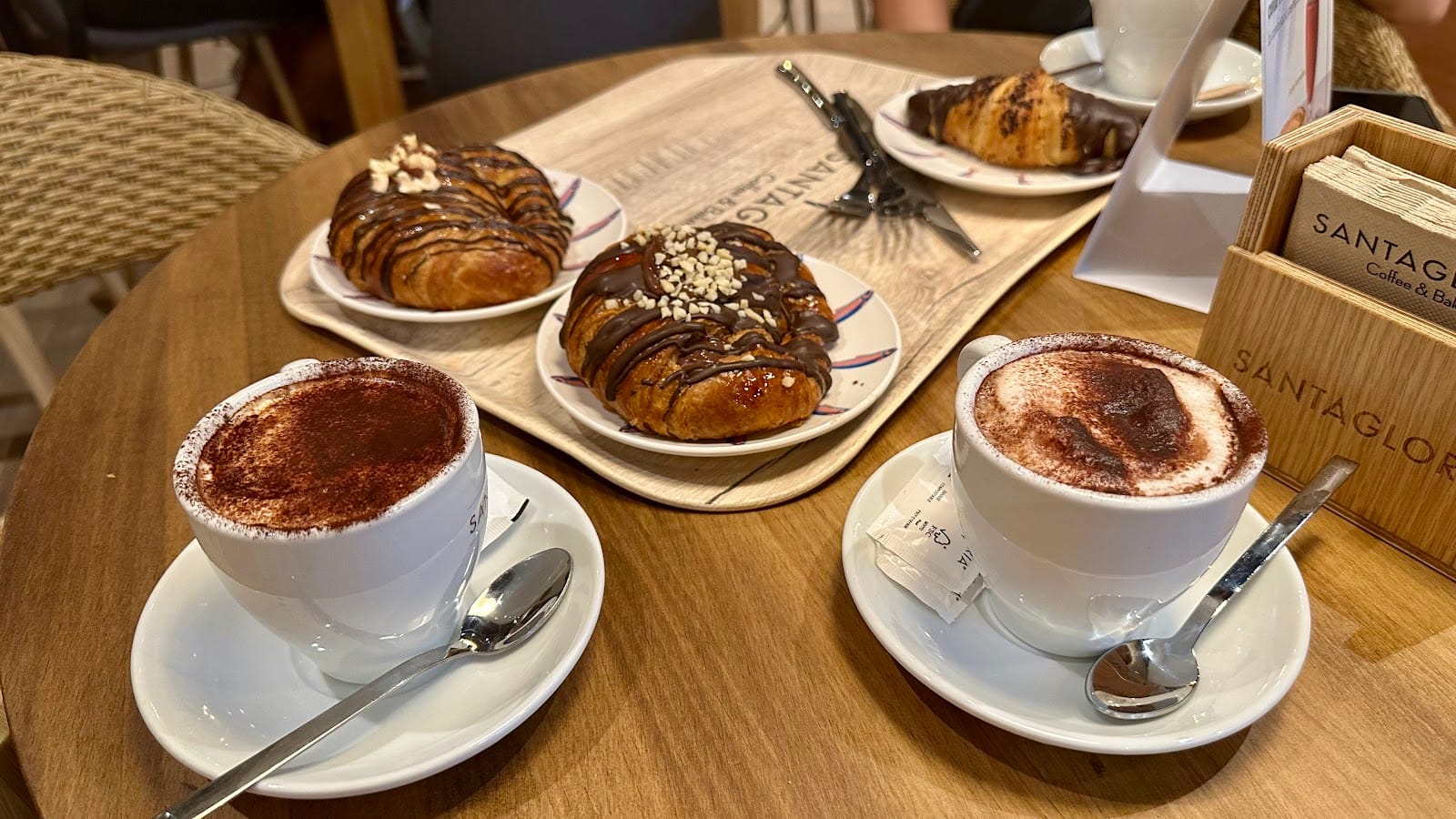 Santagloria Coffee & Bakery