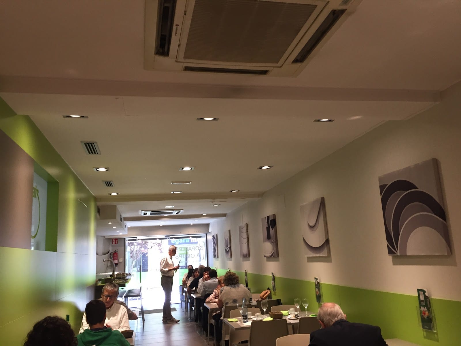 Plats Cafè & Àpats