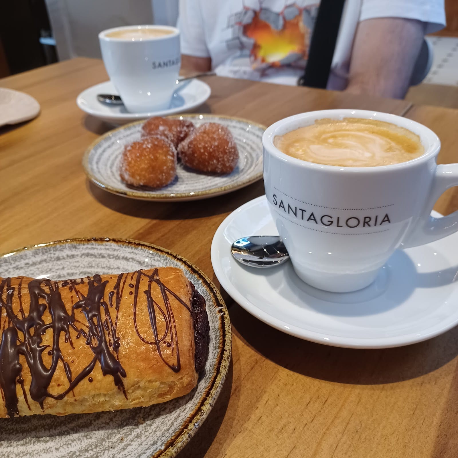 Santagloria Coffee & Bakery