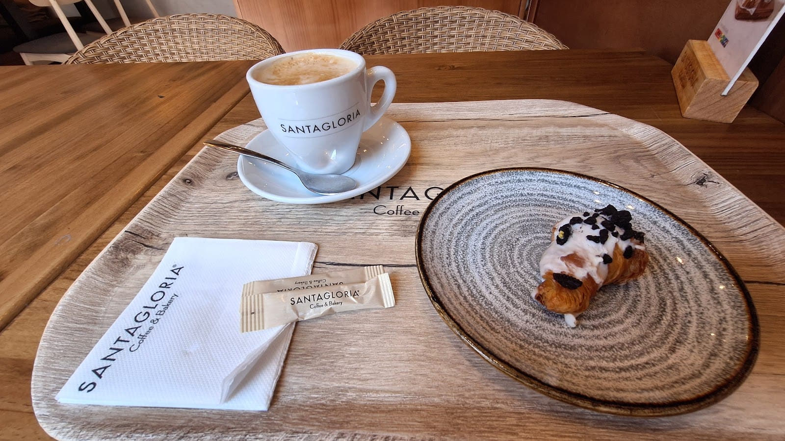 Santagloria Coffee & Bakery