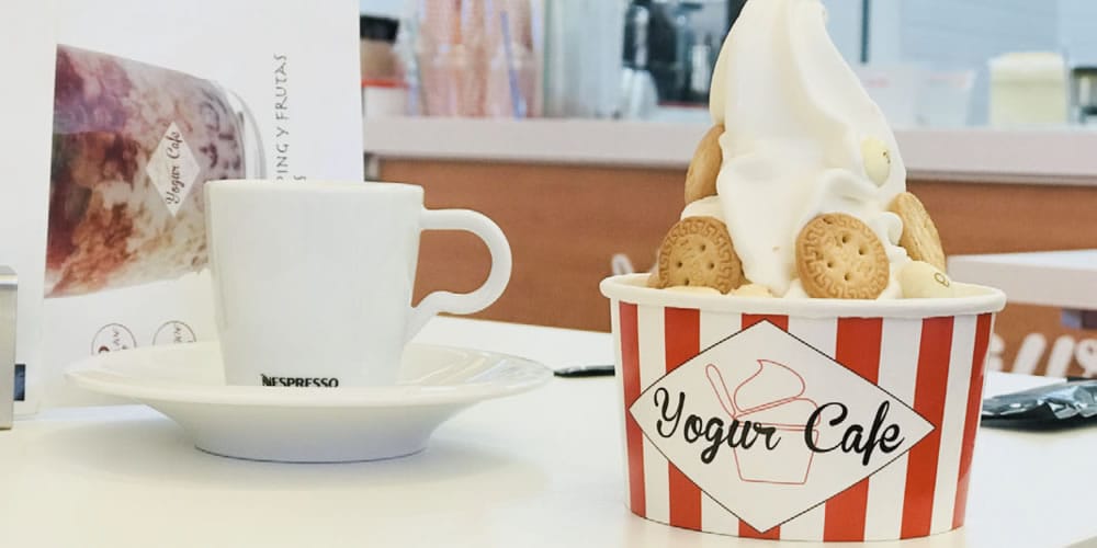 Yogur Cafe photo 4