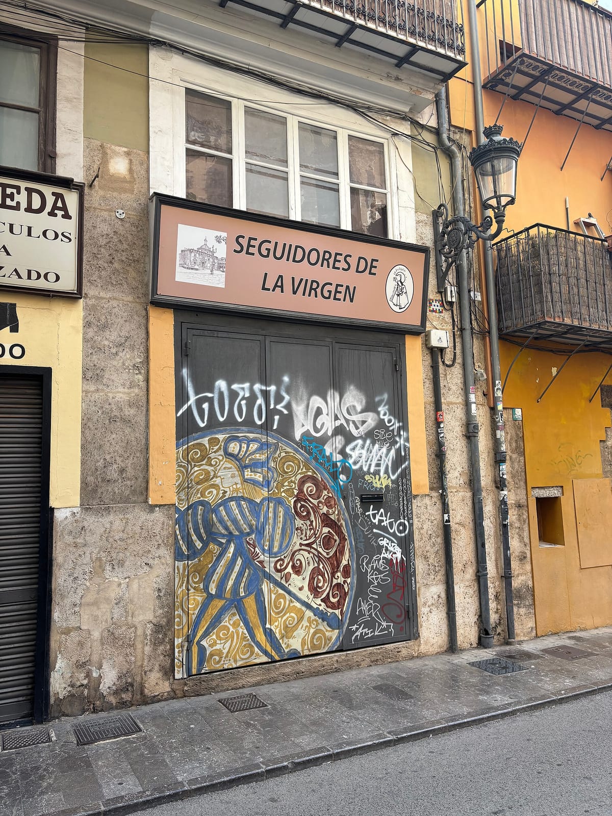 La Droguería photo 3