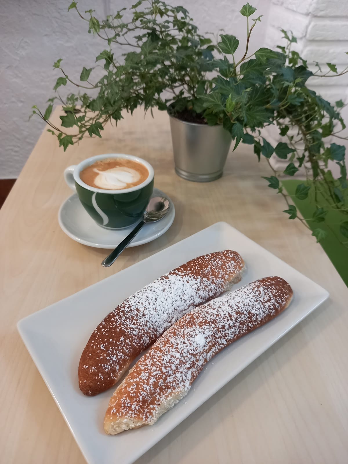 ADELAIDA Sweet & Coffee