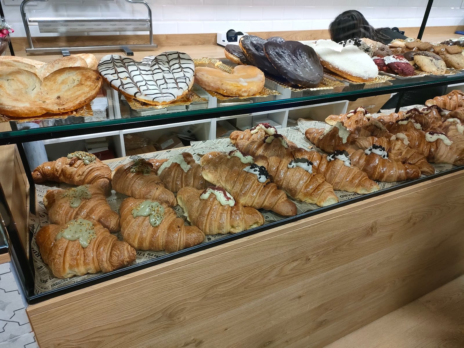 Los Mayses Cakes & Coffee