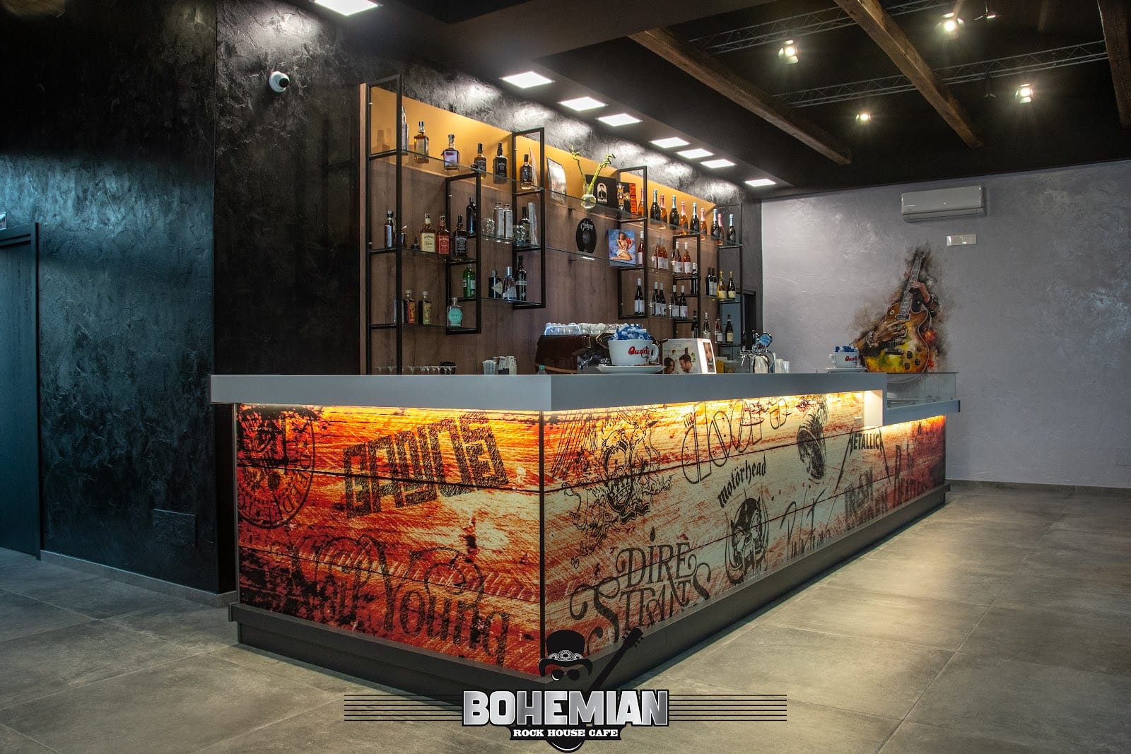 Bohèmian Rock House Cafè