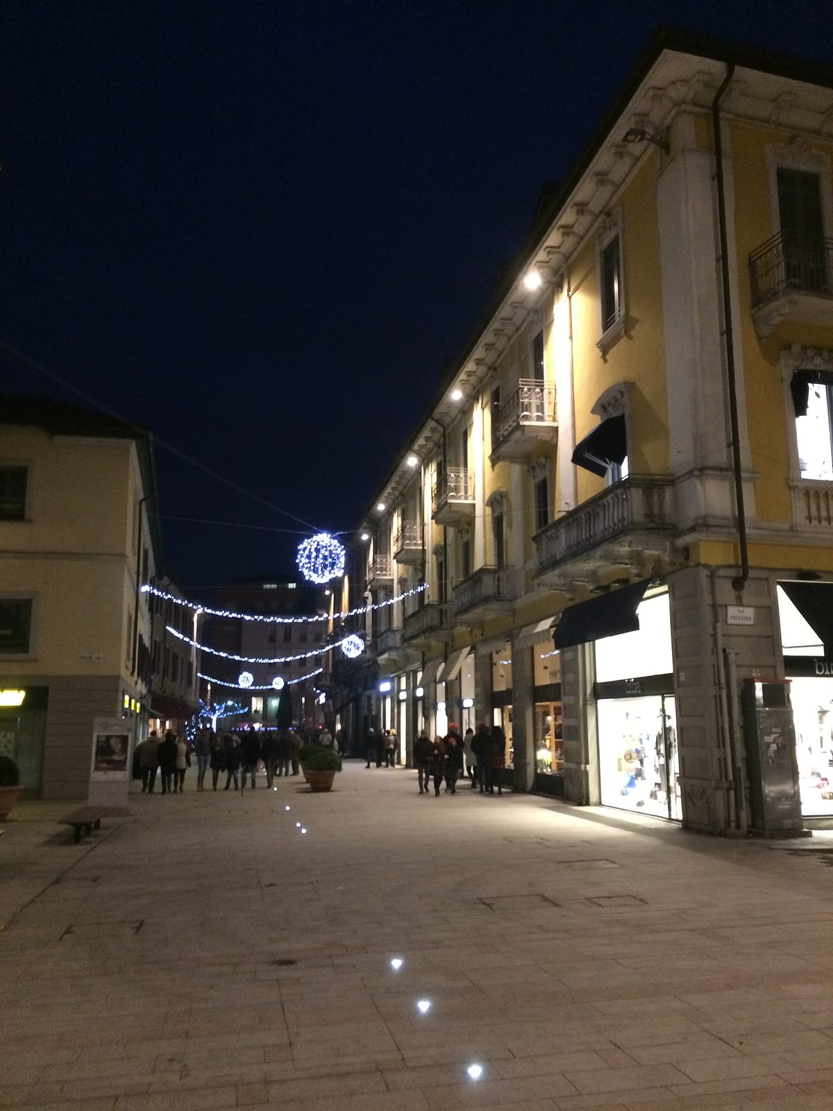 Cafe portico photo 5