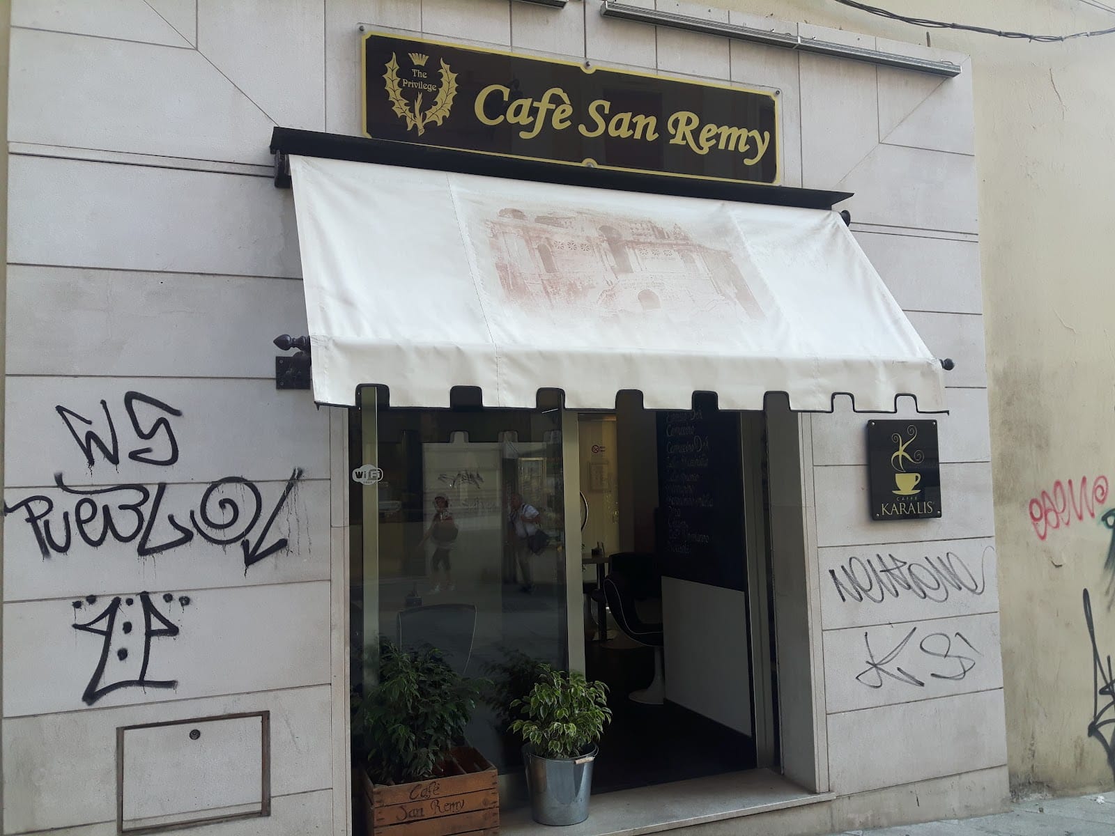 Cafe San Remy