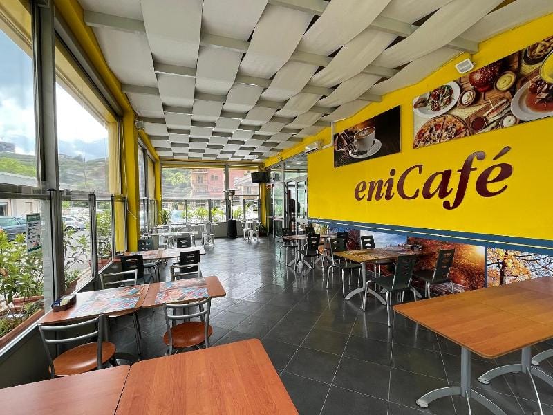 Eni Cafe' & Shop