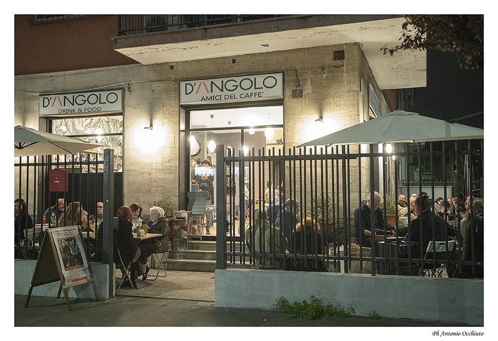 D'angolo amici del caffè