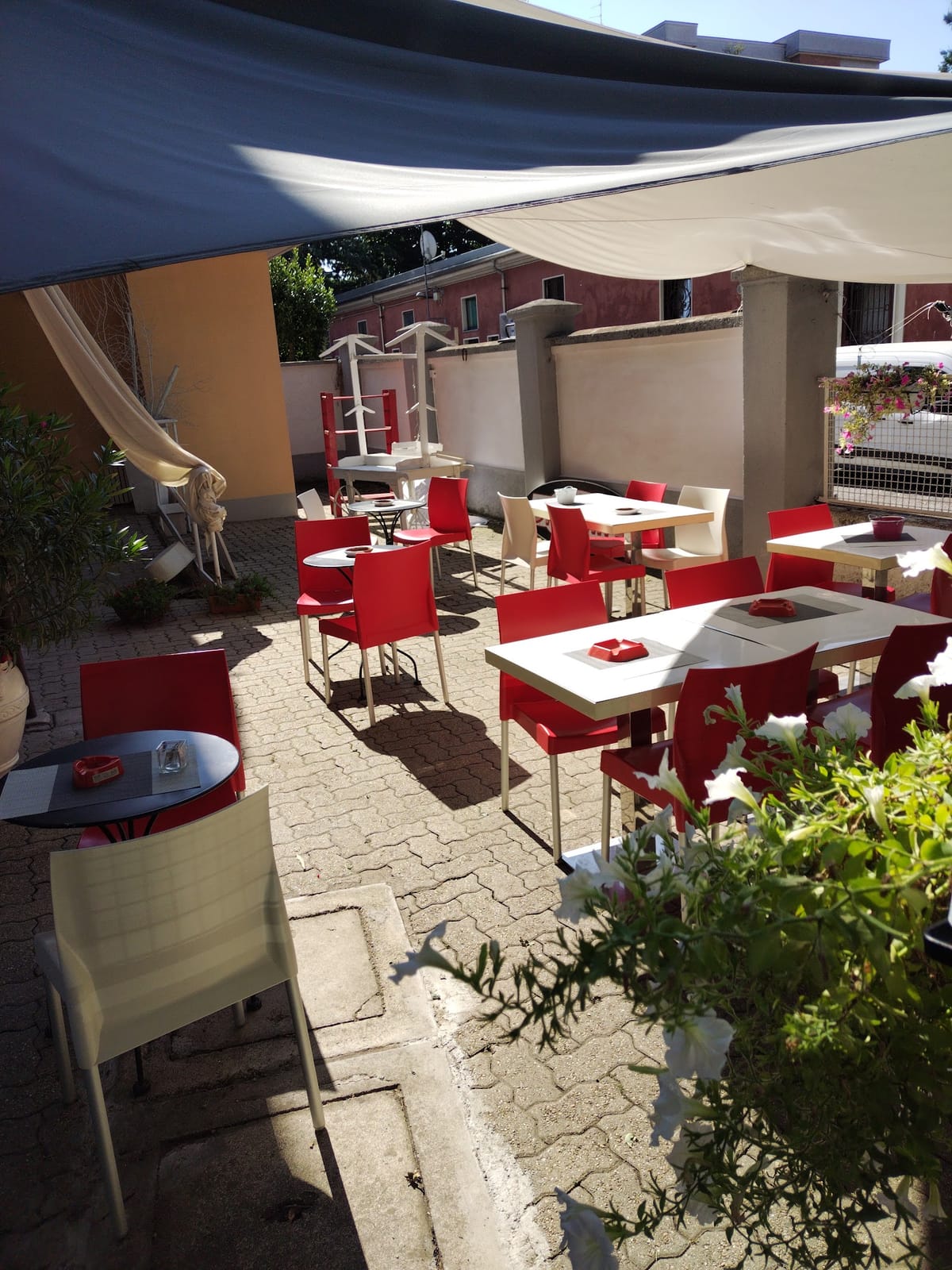 Diva cafe