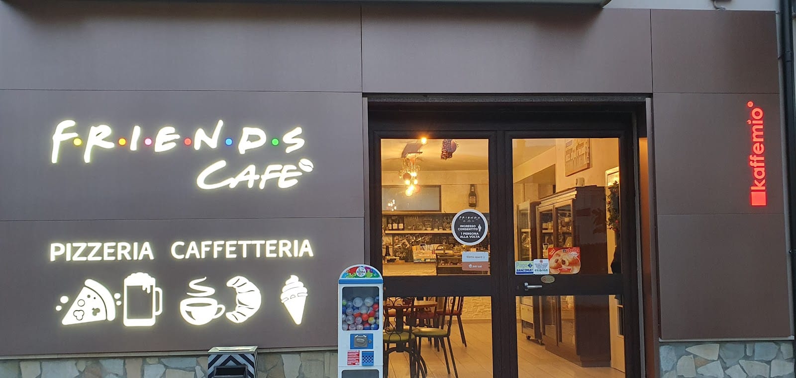 Friend's Cafè