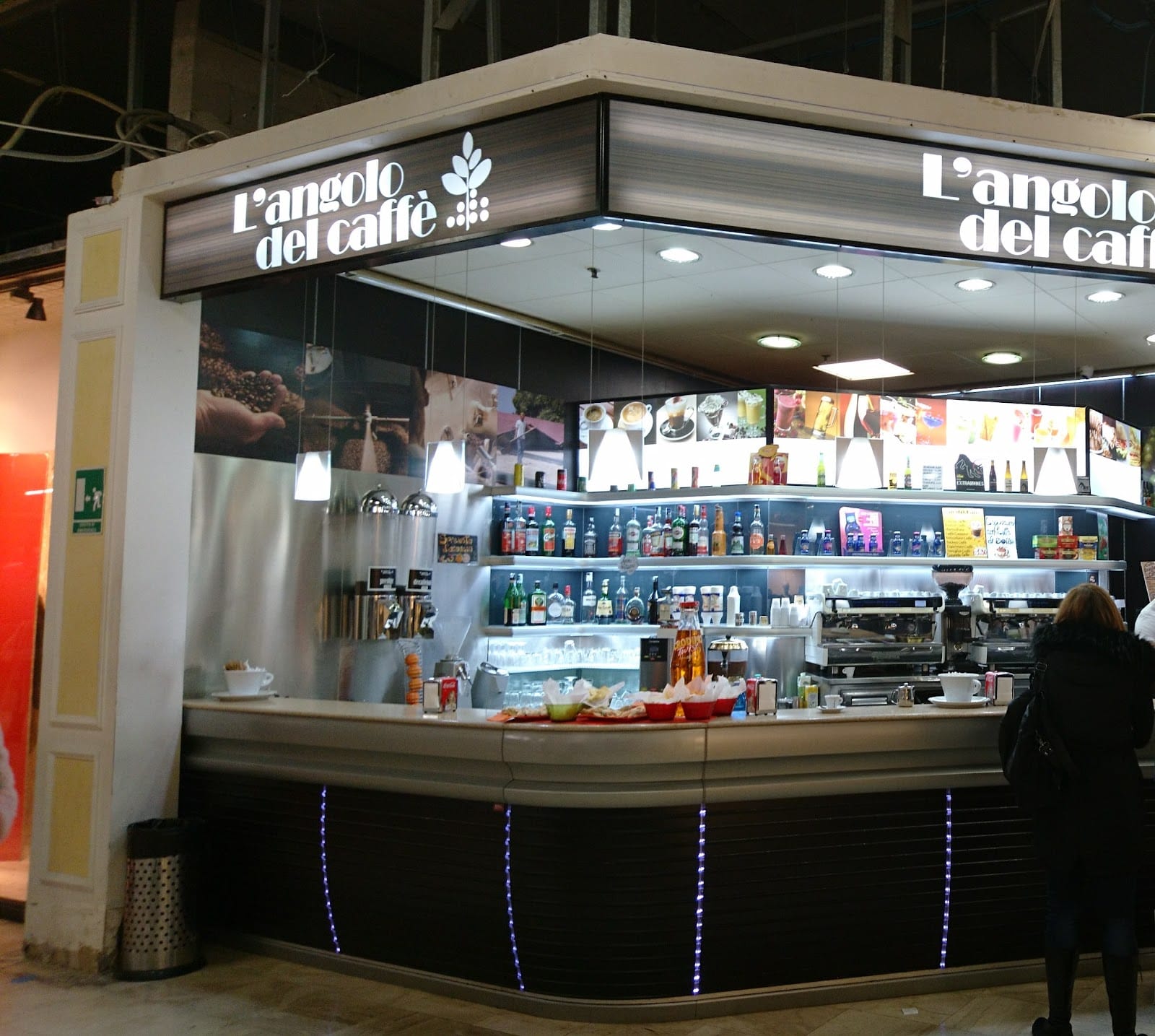 L'angolo Del Caffè