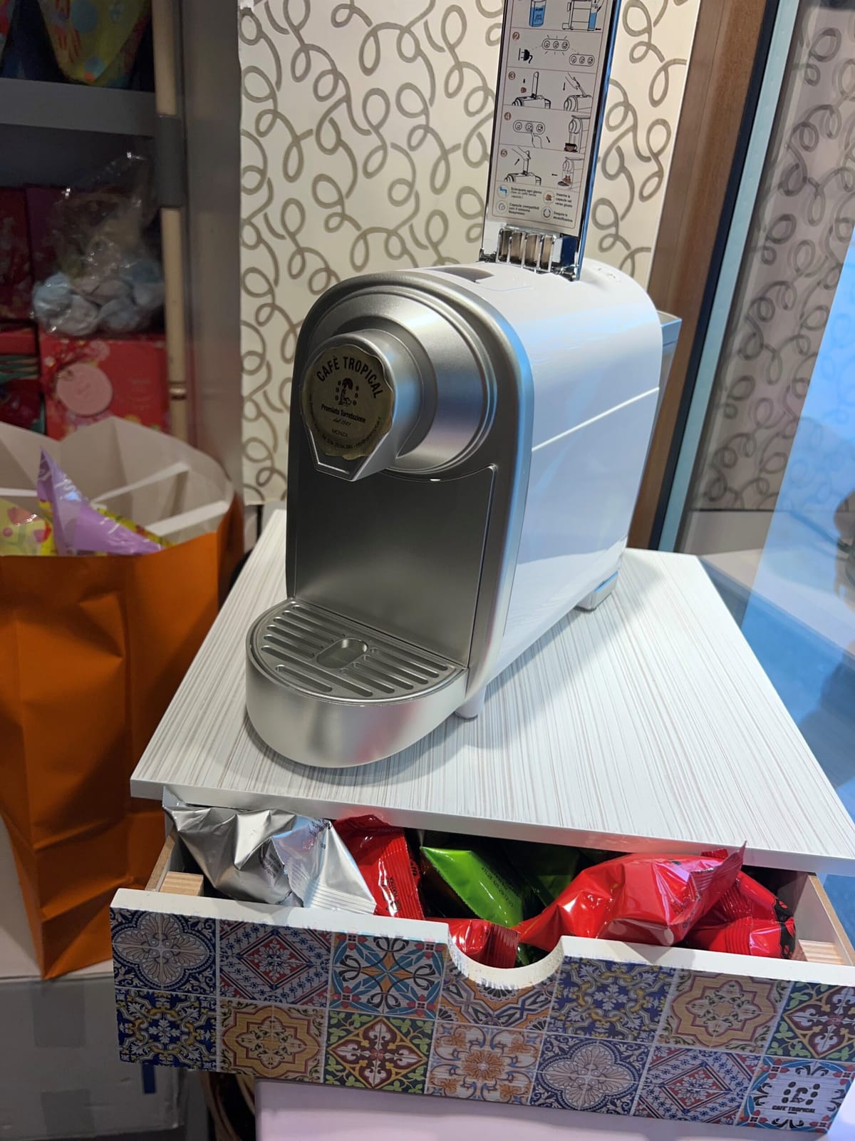 Cafe Tropical - Torrefazione photo 8