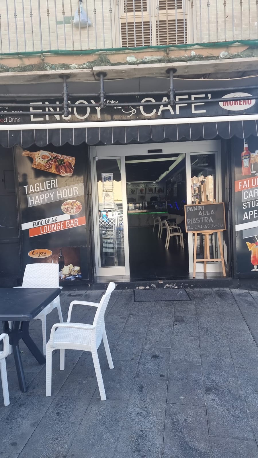 Enjoy cafe