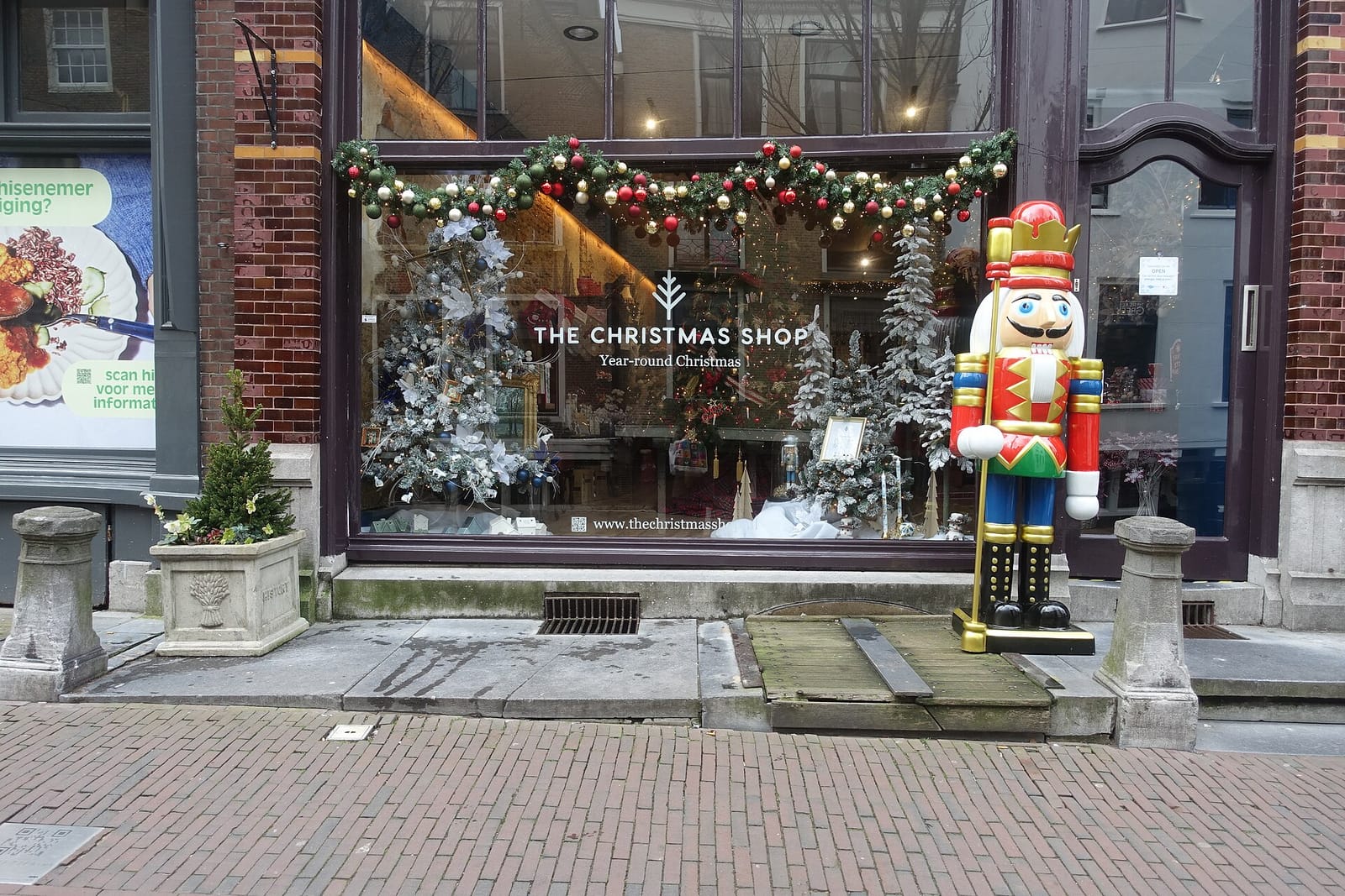 PLECK Conceptstore Delft - Shop, Coffee, Create photo 9