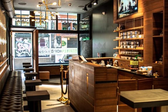 Coffeeshop Smokey