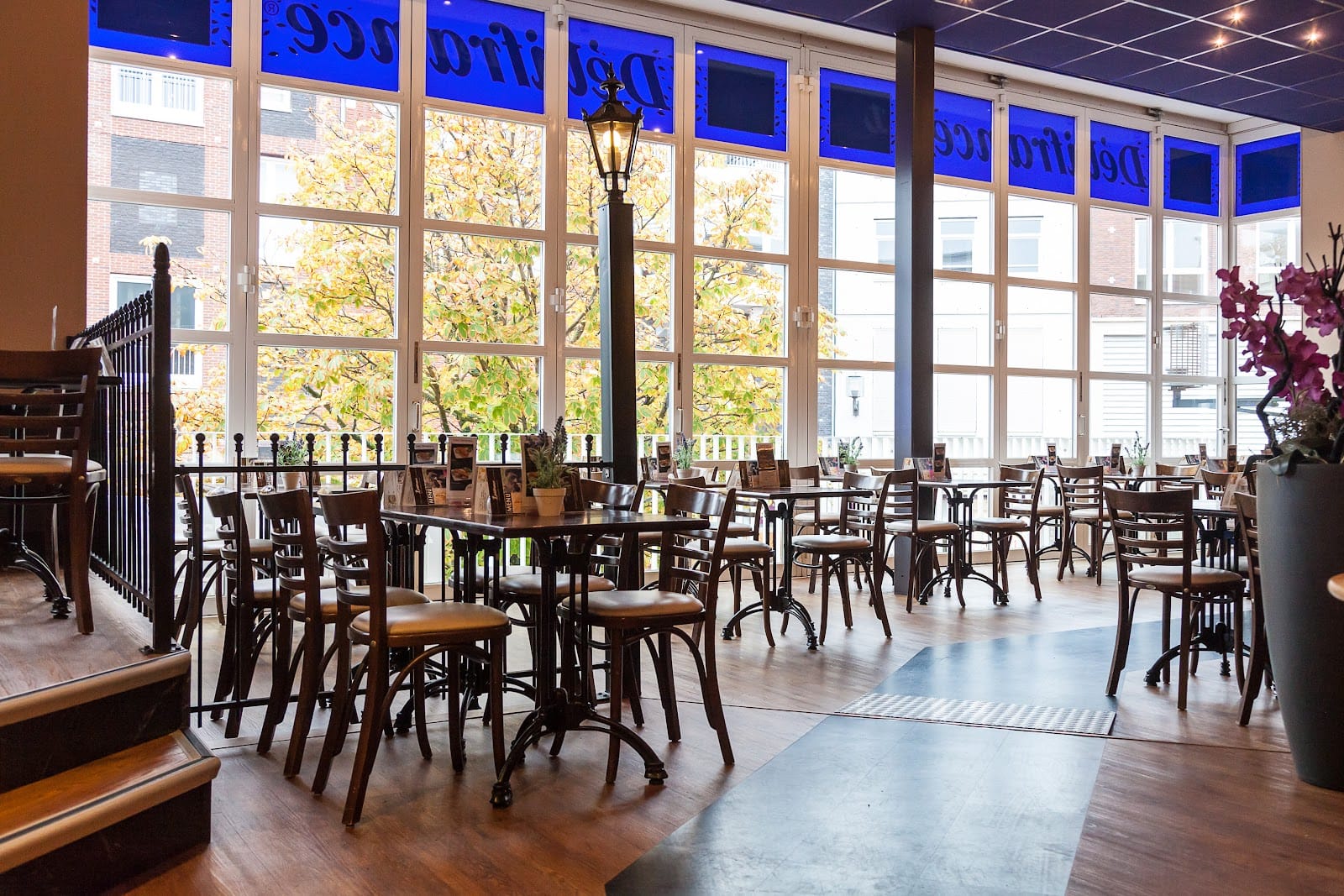 DELI CAFE Spijkenisse