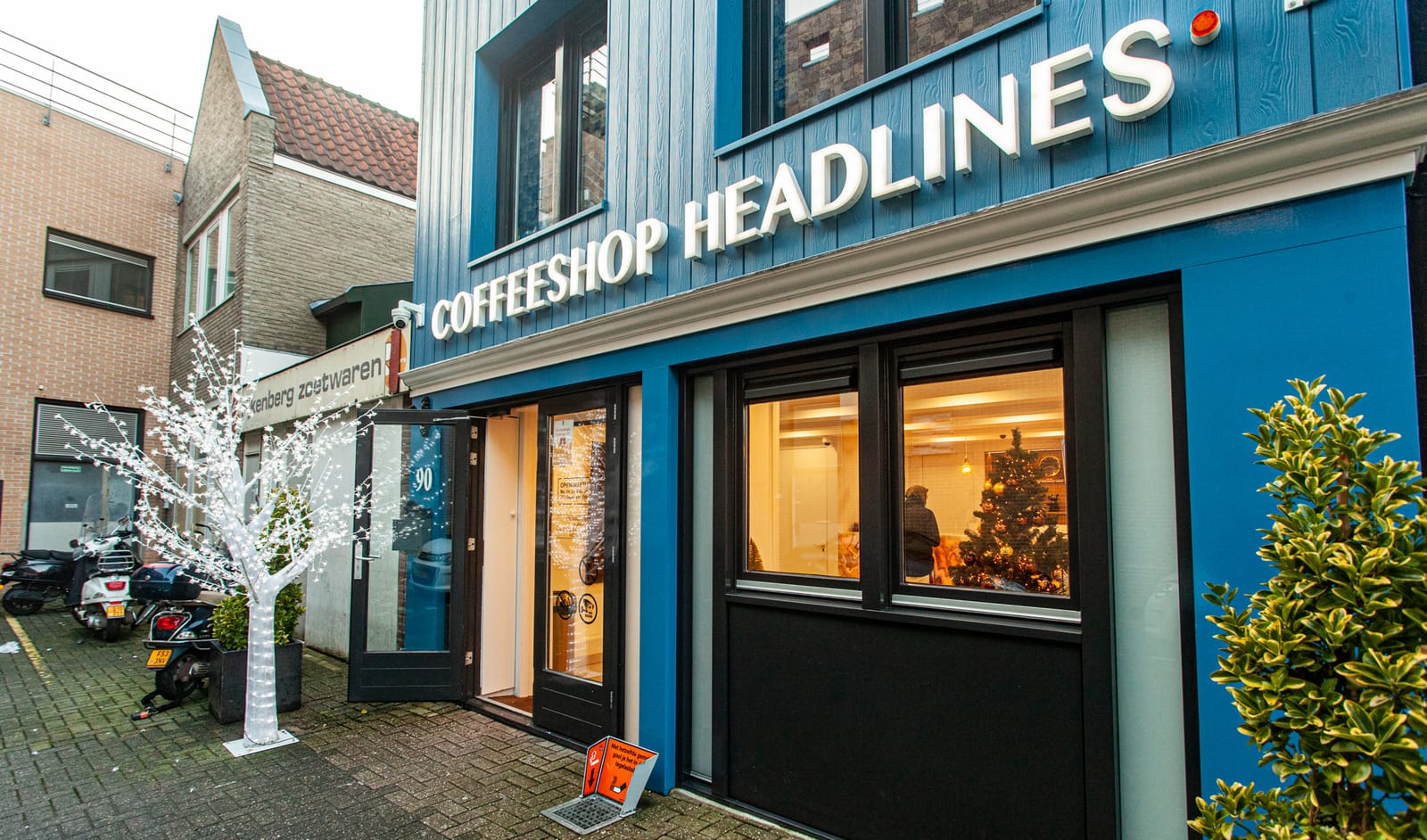 Coffeeshop Headlines photo 7